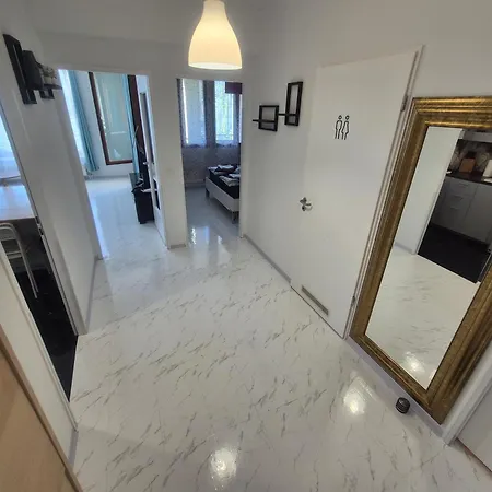 Hellersdorf Apartmán