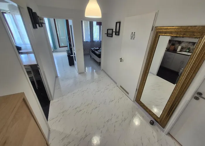 Hellersdorf Apartment